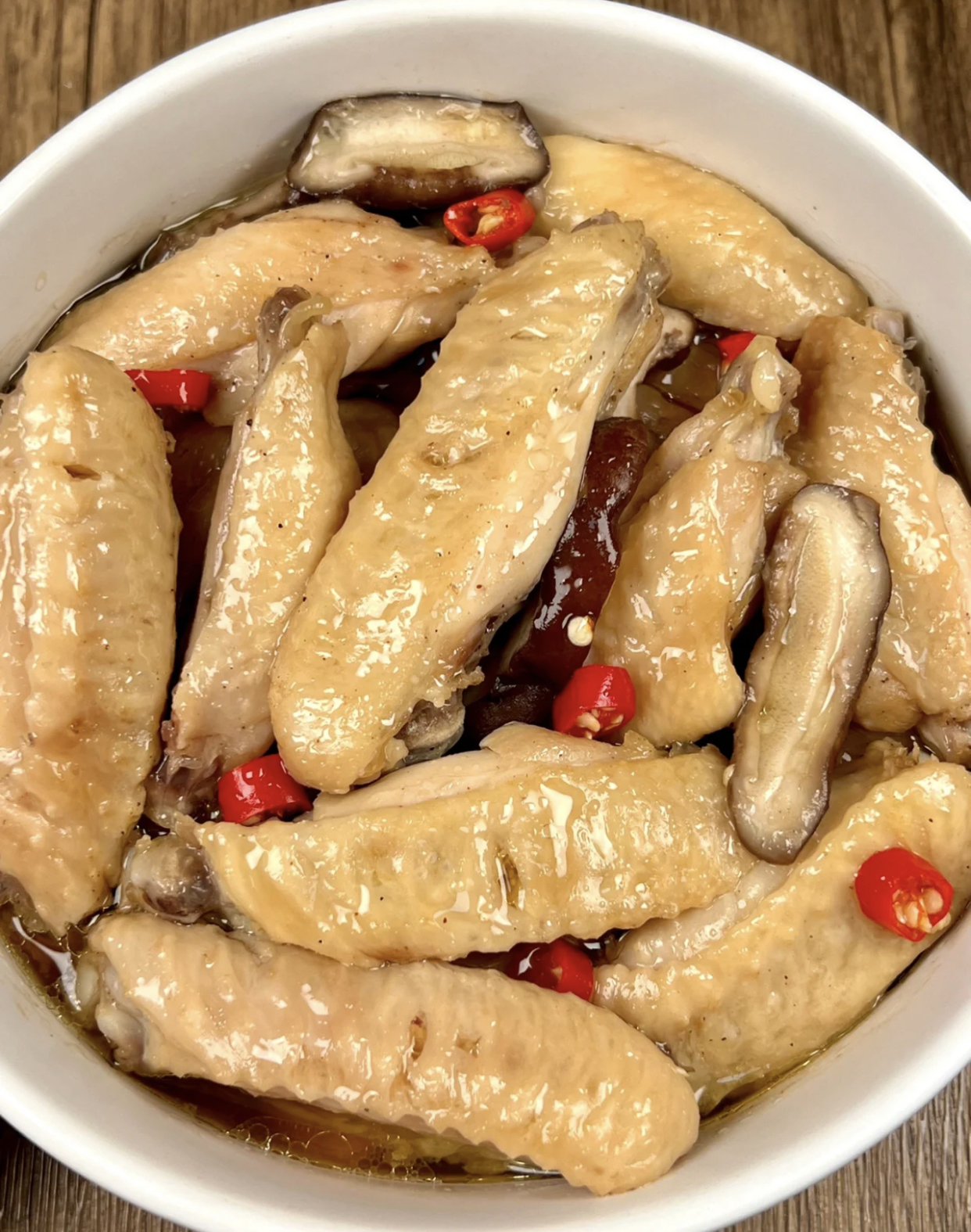 这么健康的无油蒸鸡翅,还有没吃过的朋友吗?我劝你快安排!