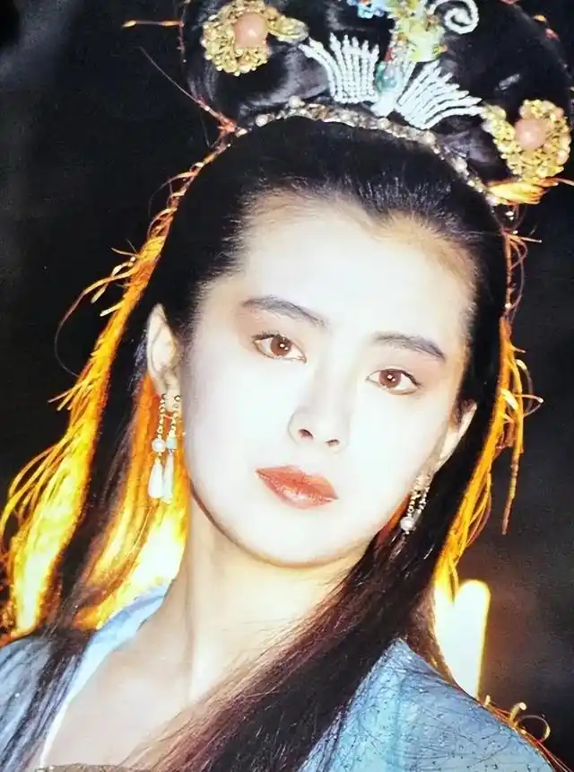 王祖贤:一生只追求一份纯纯的爱,为何56岁仍"孤身一人"?