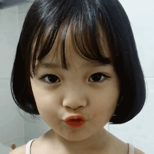 权律二可爱嘟嘟嘴卖萌搞笑gif动图_动态图_表情包下载_soogif