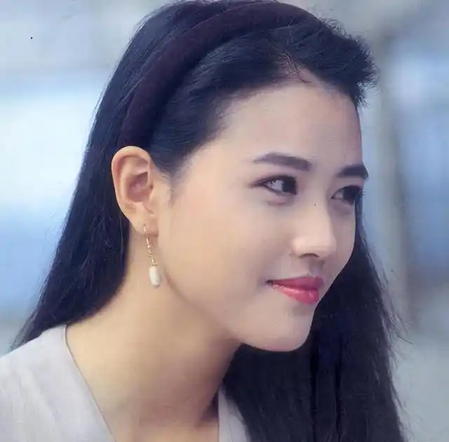 周海媚57岁独居北京不结婚不生子声称不需要男人碍手碍脚