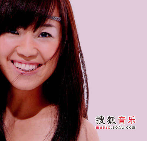 《爱是你我》屡创佳绩 云朵感谢小沈阳唱红