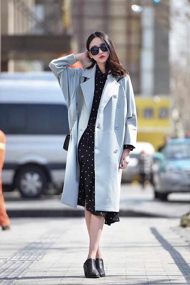 时尚气质女装搭配:怎么搭配服装,会显得有气质?