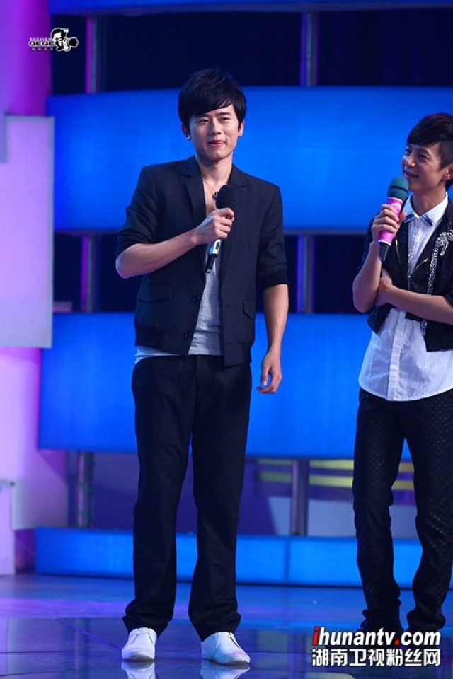 鹿晗,张杰身高掺水太大,男生摆脱个子矮的秘方知多少