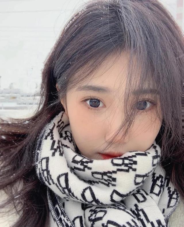 身上有这4个"标志"的女生,素颜比化妆还美,看看你中了几个?