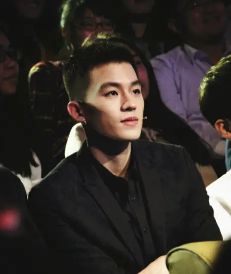 天生一张浪子脸的男星,痞,邪,欲,都是行走的荷尔蒙_朱亚文_欧豪