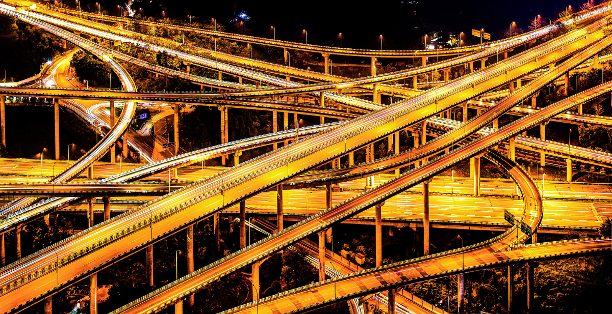 重庆盘龙立交桥又名黄桷湾立交桥高五层八个方向二十条匝道是世界上最