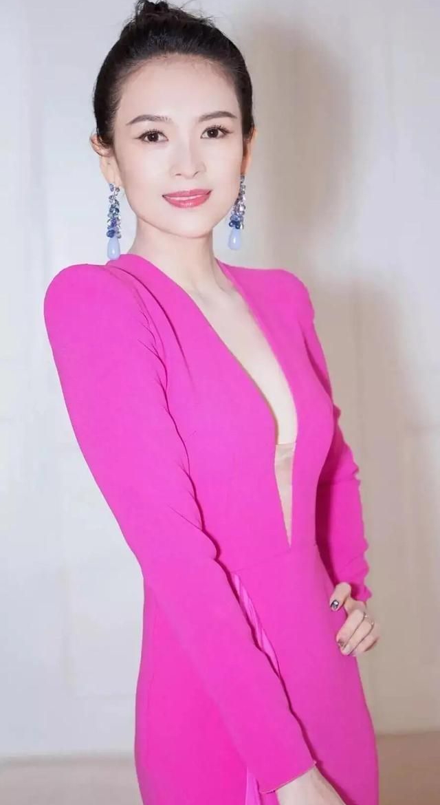 章子怡的惊艳美照,优雅迷人!