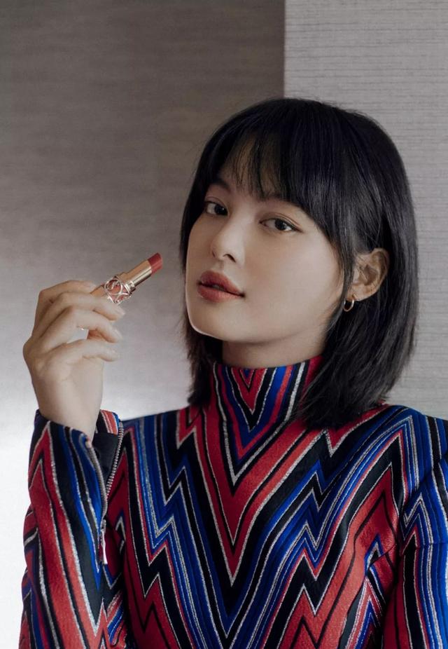 适合中年女性的短发型,适合中年女人短发发型(四五十岁的女人别留长