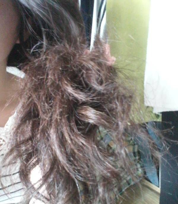 头发干枯毛躁而且自然卷怎么办?求助!