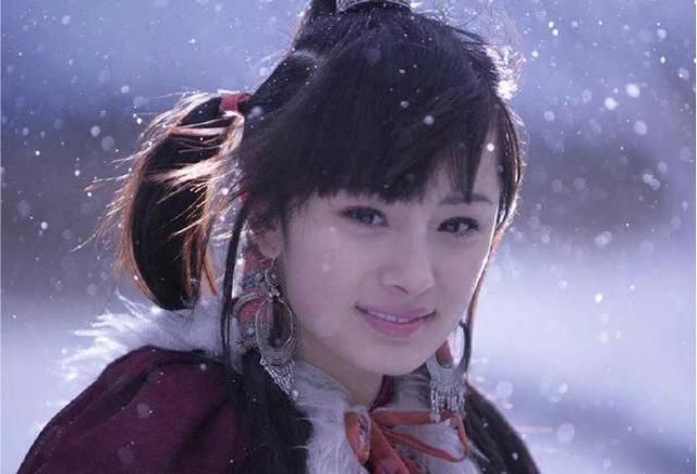 《唐明皇》咸宜公主(幼年),五岁出演香港电影《武状元苏乞儿》周星驰