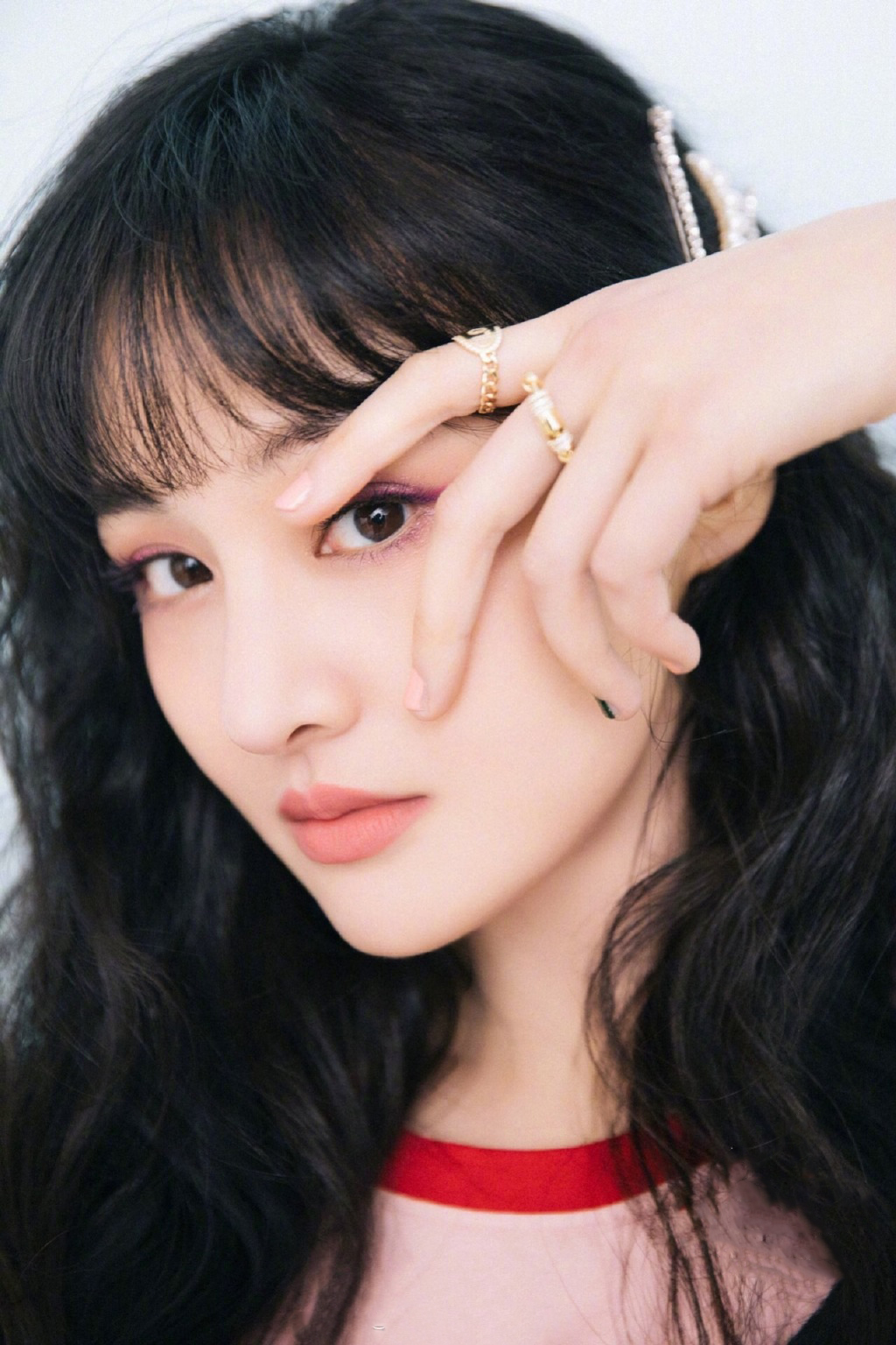 郑爽清爽甜美春日大片写真图片24