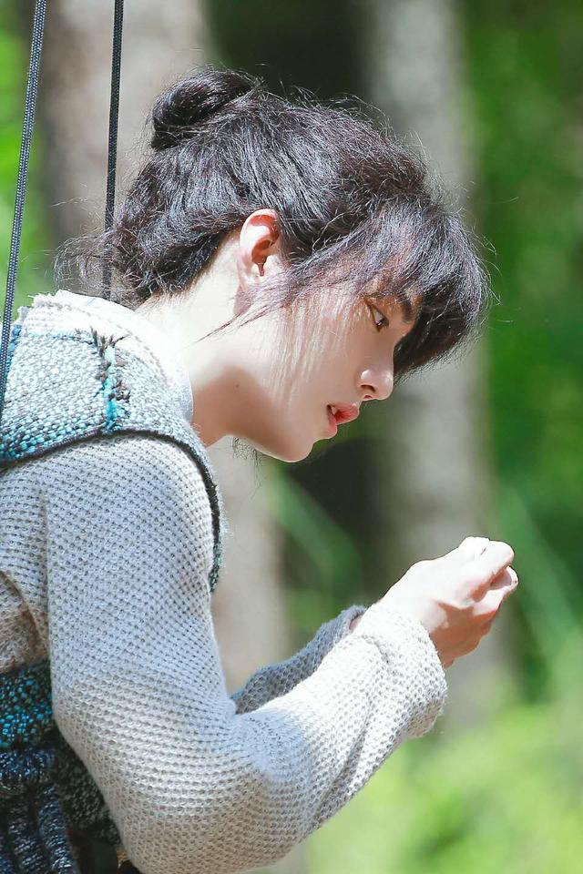 肖战版唐三丸子头太可爱,少年感也是没谁了,只出现一集没看够