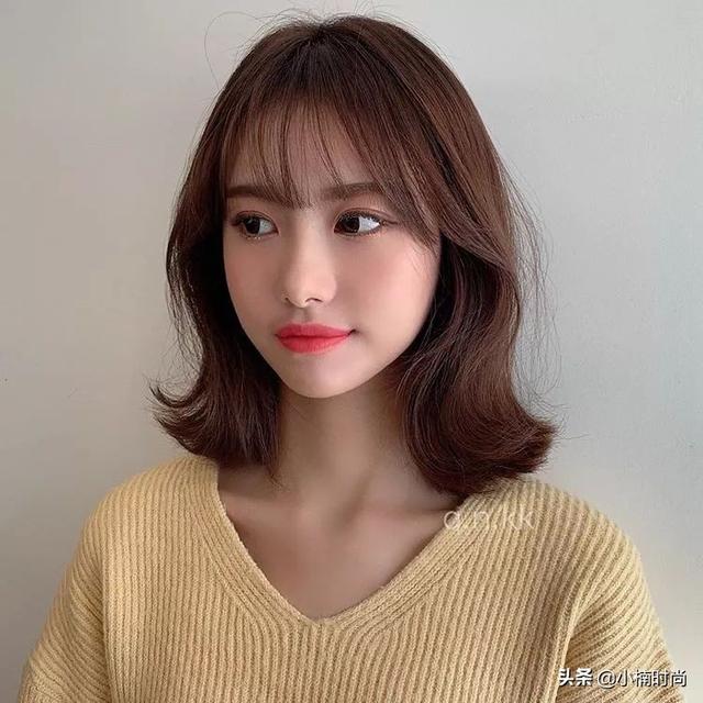 学生瓜子脸适合什么发型,瓜子脸剪什么发型好看学生(高俊熙这款发量少