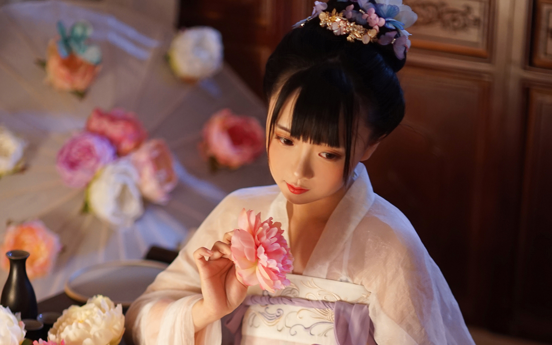 古装清纯美女甜美高清桌面壁纸