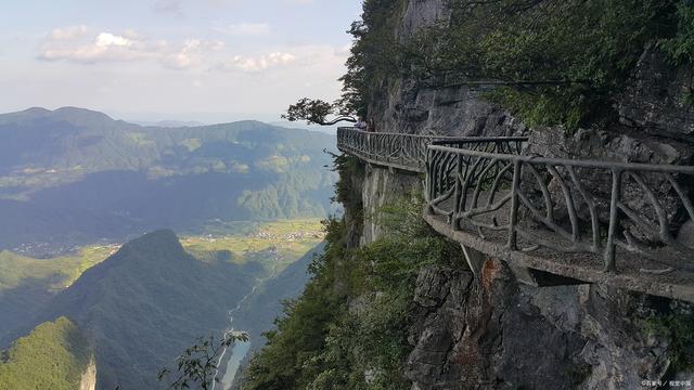 旅游,大明山,位于中国浙江省杭州市临安区,被誉为"浙江屋脊",是华东