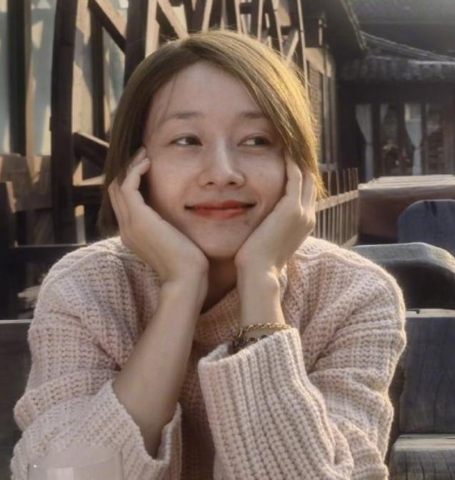 马伊琍离婚后,素颜露面肌肤如少女,文章看完要后悔了