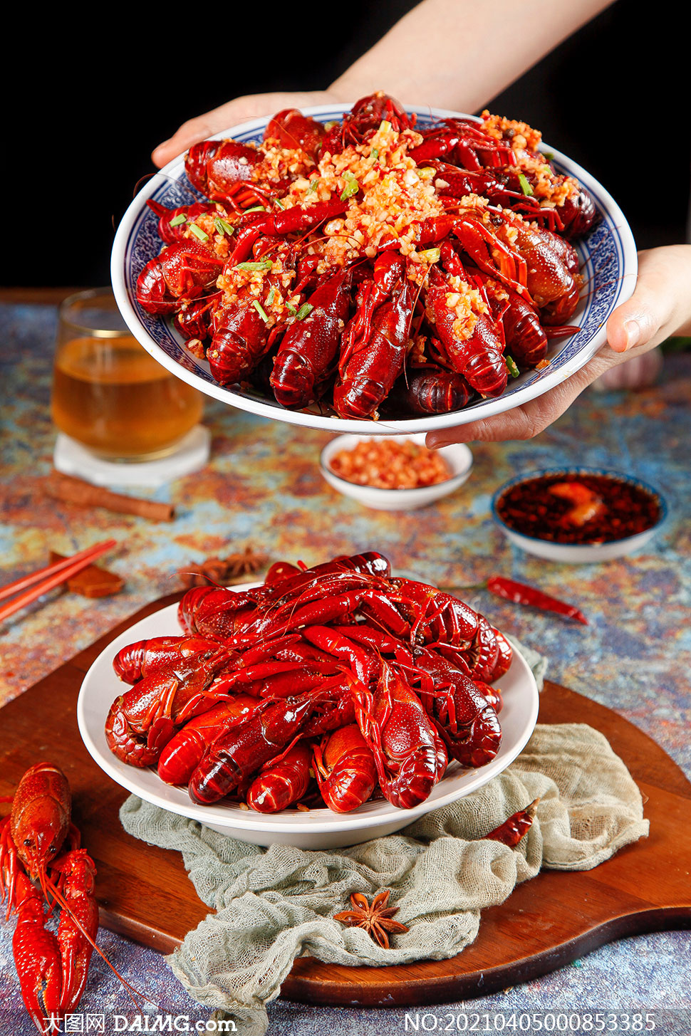 蒜蓉小龙虾高清摄影图片