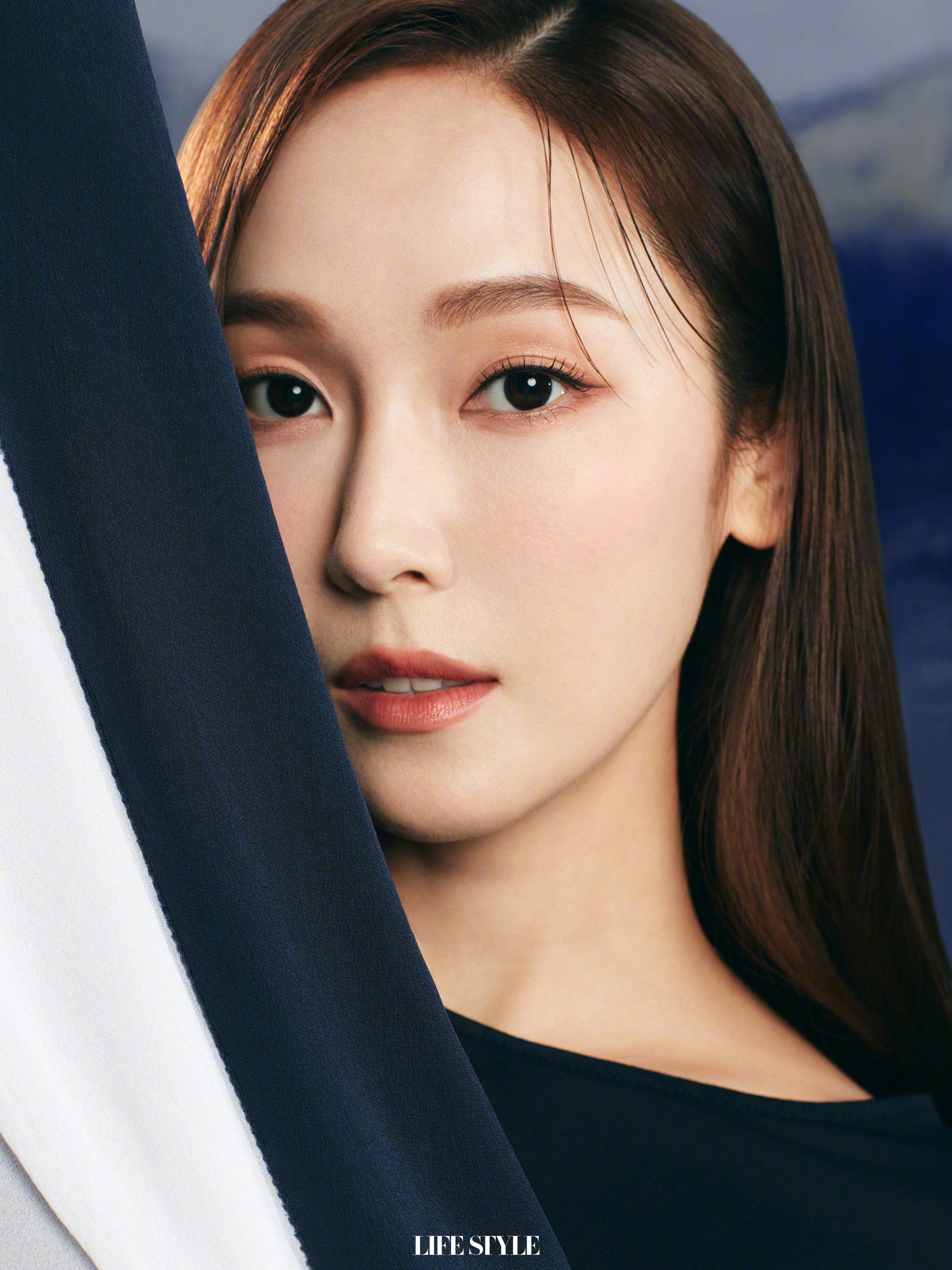 郑秀妍气质写真,时尚靓丽