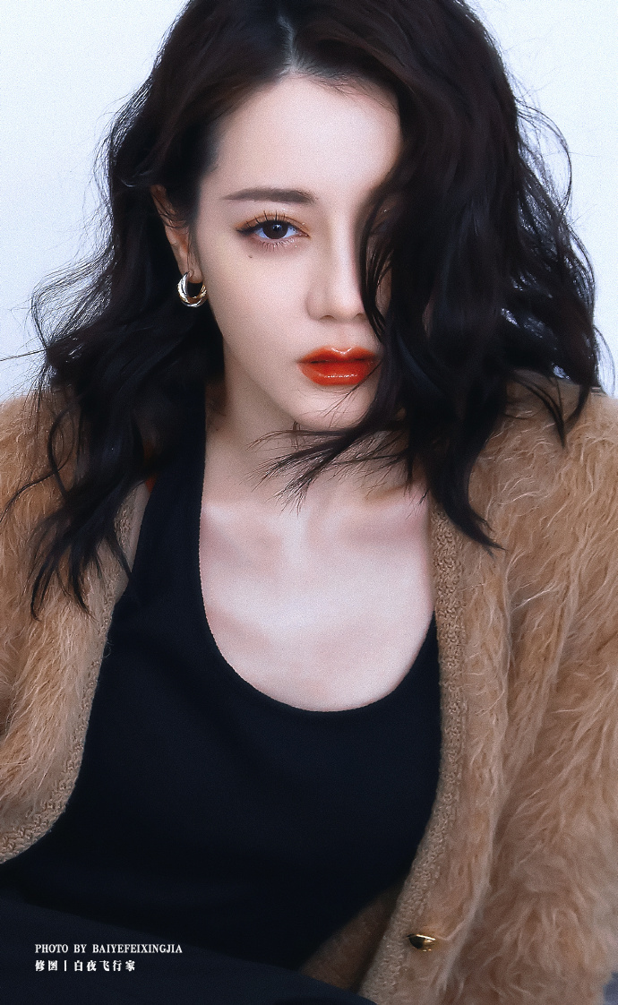 79#迪丽热巴#丨又酷又俏皮90