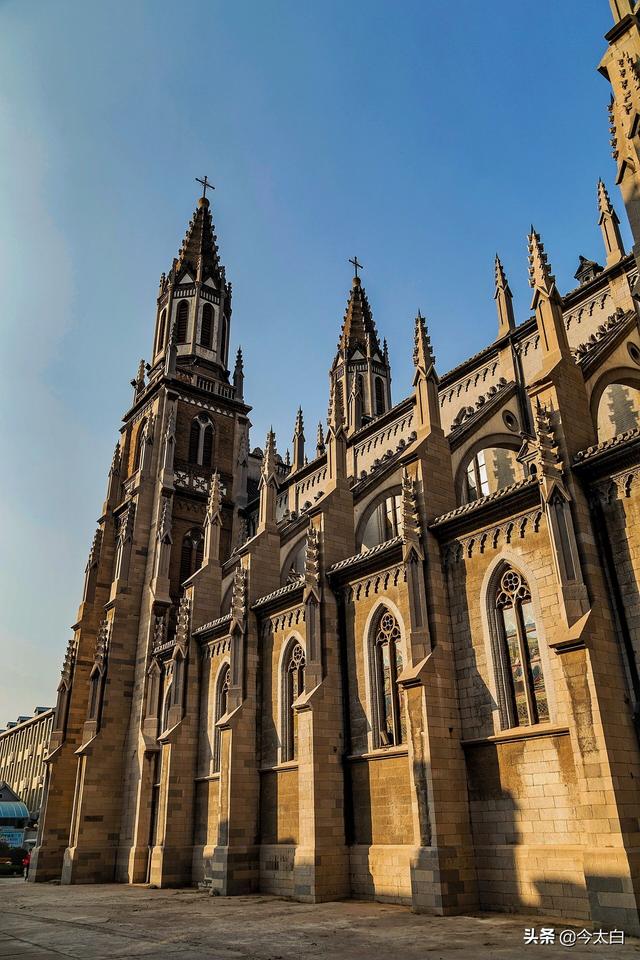 中国基督教教堂的著名教堂,中国最古老的基督教堂(是泉城地标却少有人