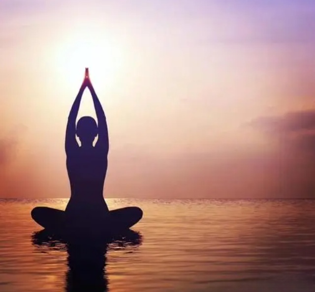 怎样才能让自己的心静下来,如何练习冥想让心静下来?