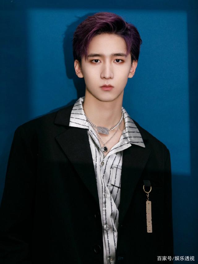 (首发)在刚刚过去的2020年中,男团r1se成员可谓频繁塌房,如周震南