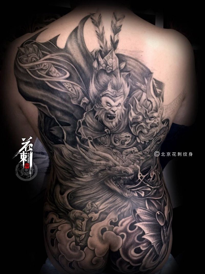 斗战胜佛!纹身图片_臀部背部传统动物宗教人物纹身图案