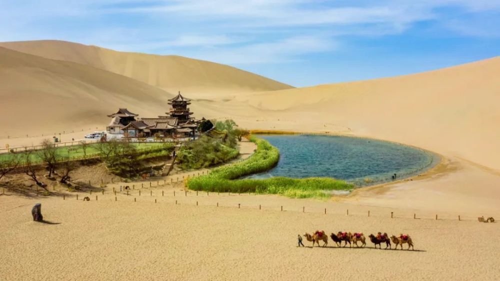 夏日防暑小知识|敦煌鸣沙山月牙泉景区温馨提示您_腾讯新闻