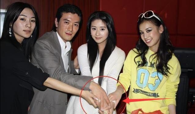 颖儿和杨子的这段故事谁知道被上位成功的黄手段干脆利落处理了