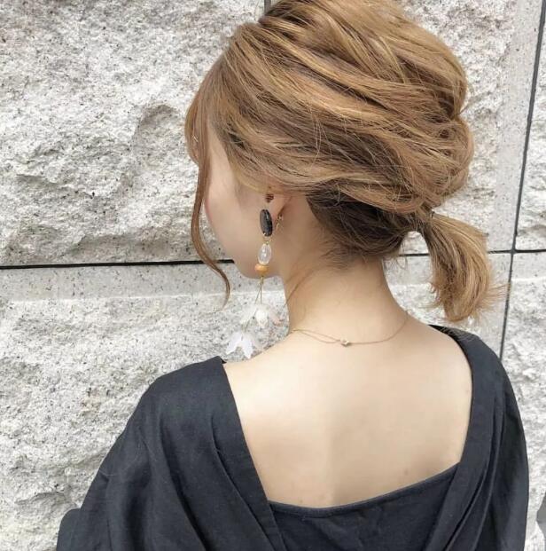 女生短马尾发型图片短发小马尾俏皮可爱