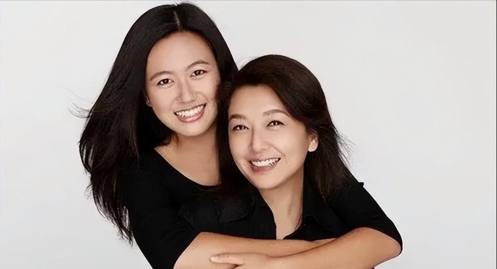 田小洁:从修车工到演员,与女神江珊的幸福婚姻 田小洁,一个曾经默默无