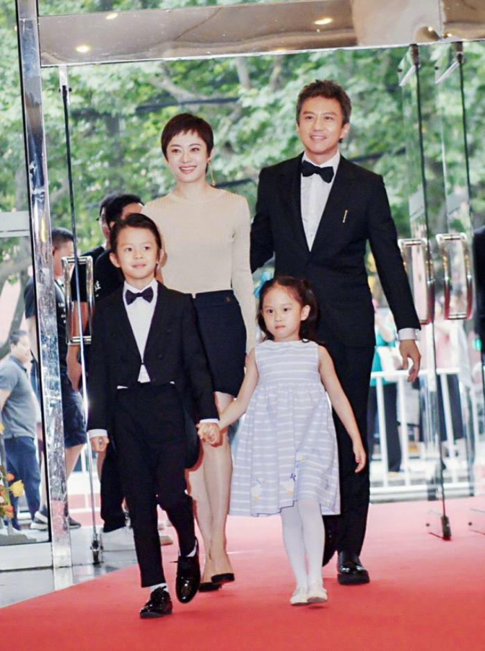 邓超孙俪承认已怀三胎孙俪已怀三胎