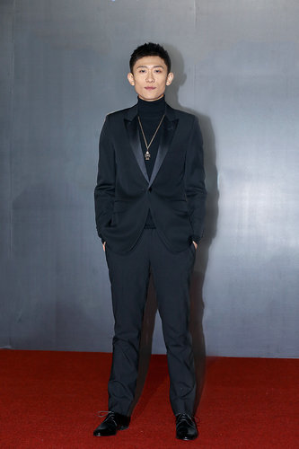 《柒个我》主演张一山斩获年度品质演员