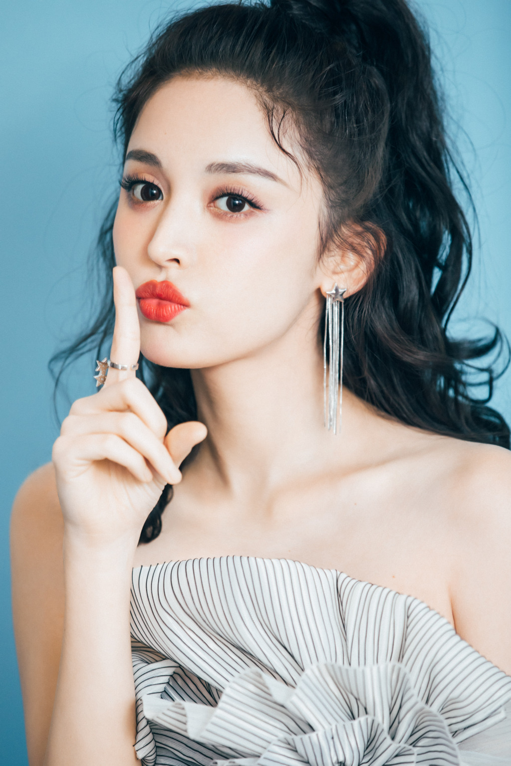 古力娜扎卷发时尚性感写真图片79