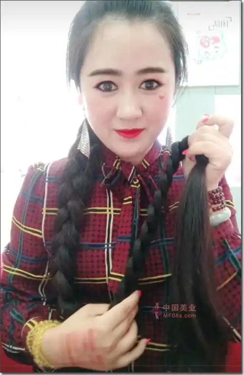 河南商丘乔金子 留发15年发长1米8_中国长发