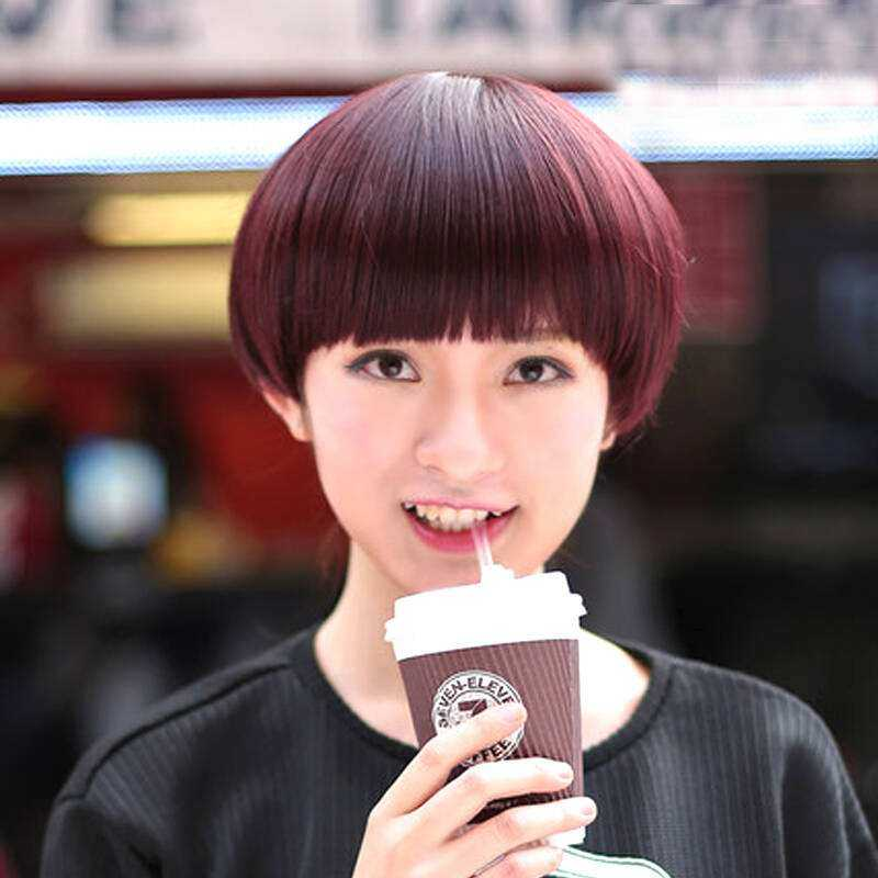 女生蘑菇头发型图片 可爱又减龄显嫩