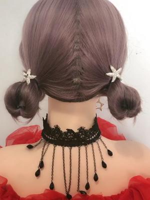 春游出门快速扎出显年轻的双低丸子头