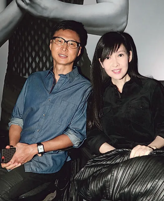 周慧敏自曝患怪病,发作时会剧痛无药可医,向神明求助居然就好了