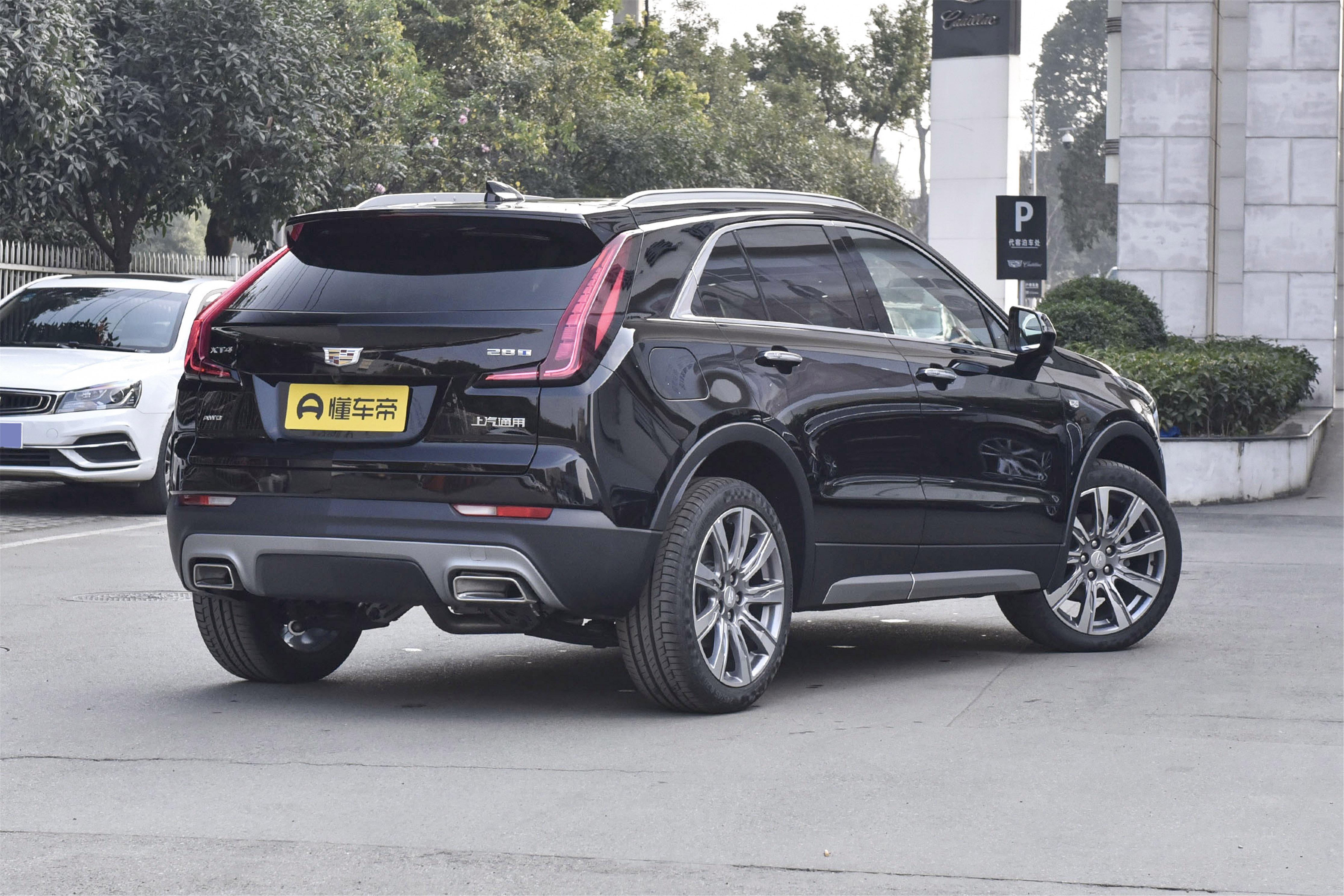 凯迪拉克xt4四驱尊贵型正式上市 售34.67万元
