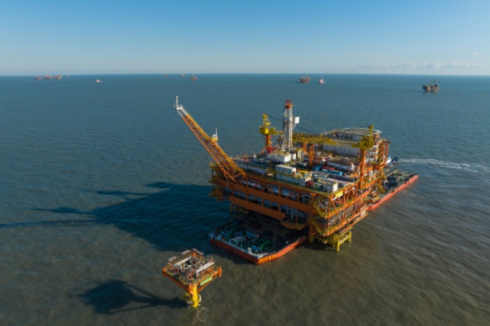 我国渤海勘探发现全球最大变质岩油田