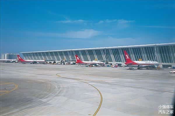 上海浦东国际机场停车收费