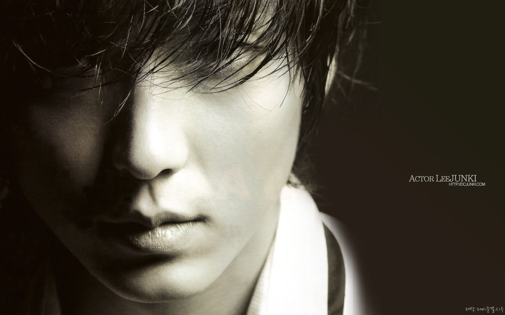 > 李准基韩流巨星高清壁纸(1440×900)