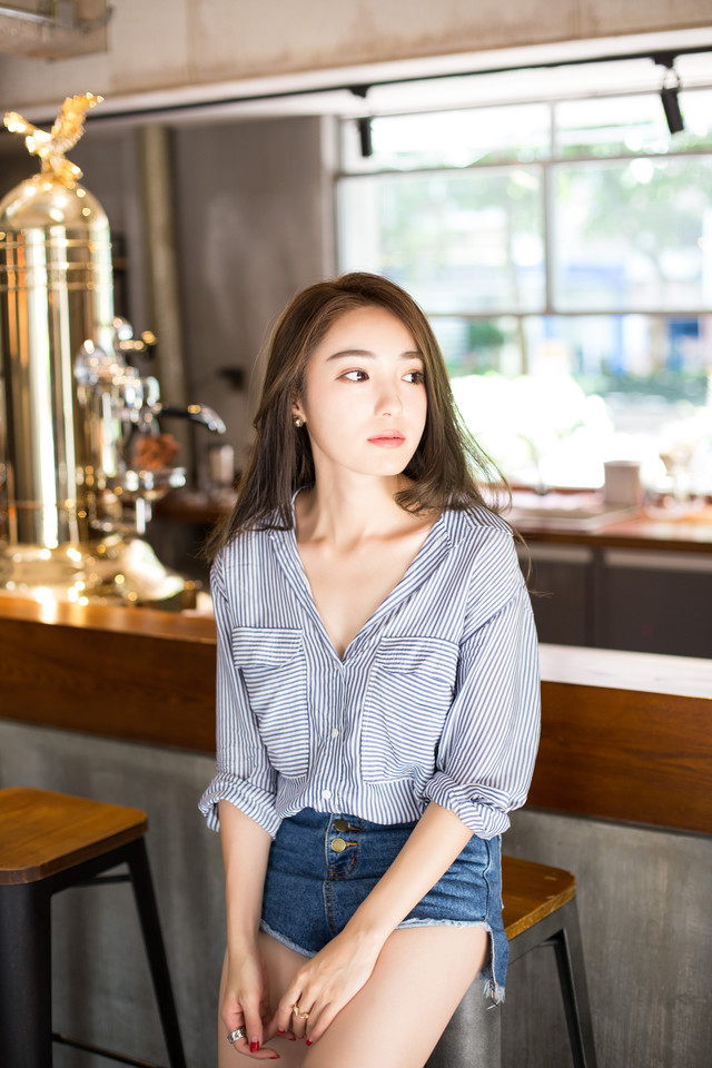 韩范气质氧气美女身材迷人诱惑高清写真照