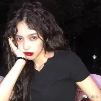 短发女头像高冷霸气有气质短发女头像最潮