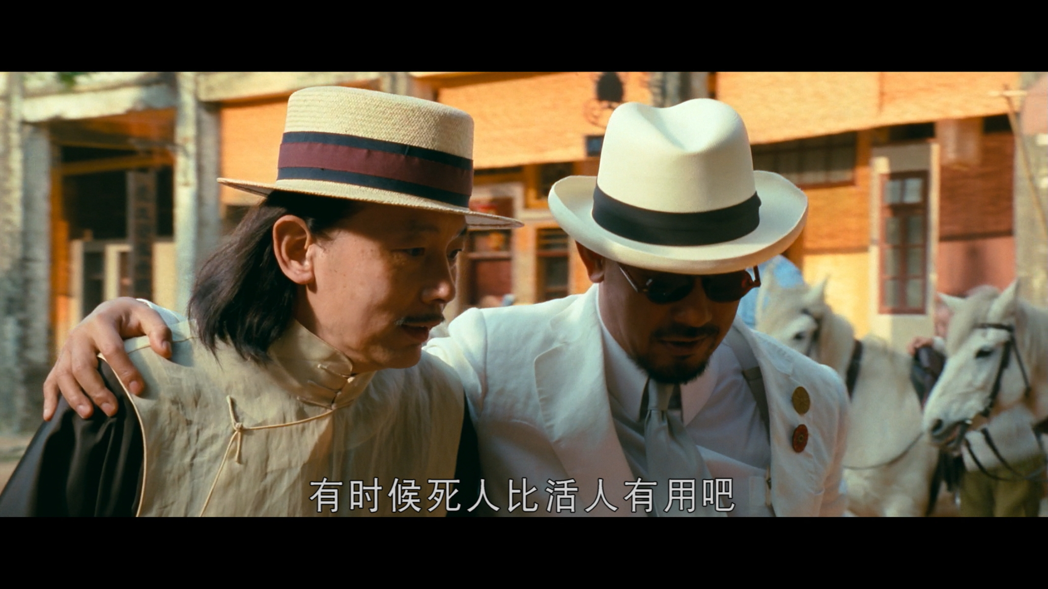 p>《让子弹飞》是由 a target="_blank" href="/item/姜文/1168186"