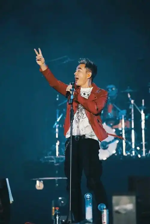 任贤齐长沙演唱会加场8.20即将开票.7月18日下午3点准时 - 抖音