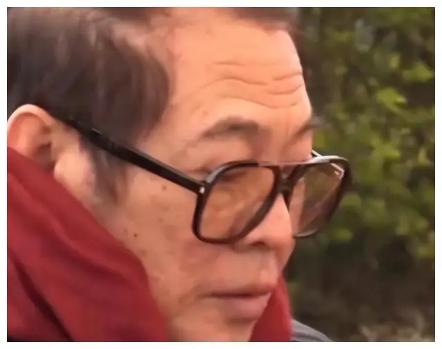 李连杰近况揭秘满脸皱纹显老态身体状况堪忧近况曝光