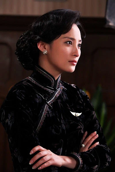 女明星都爱穿旗袍蒋勤勤