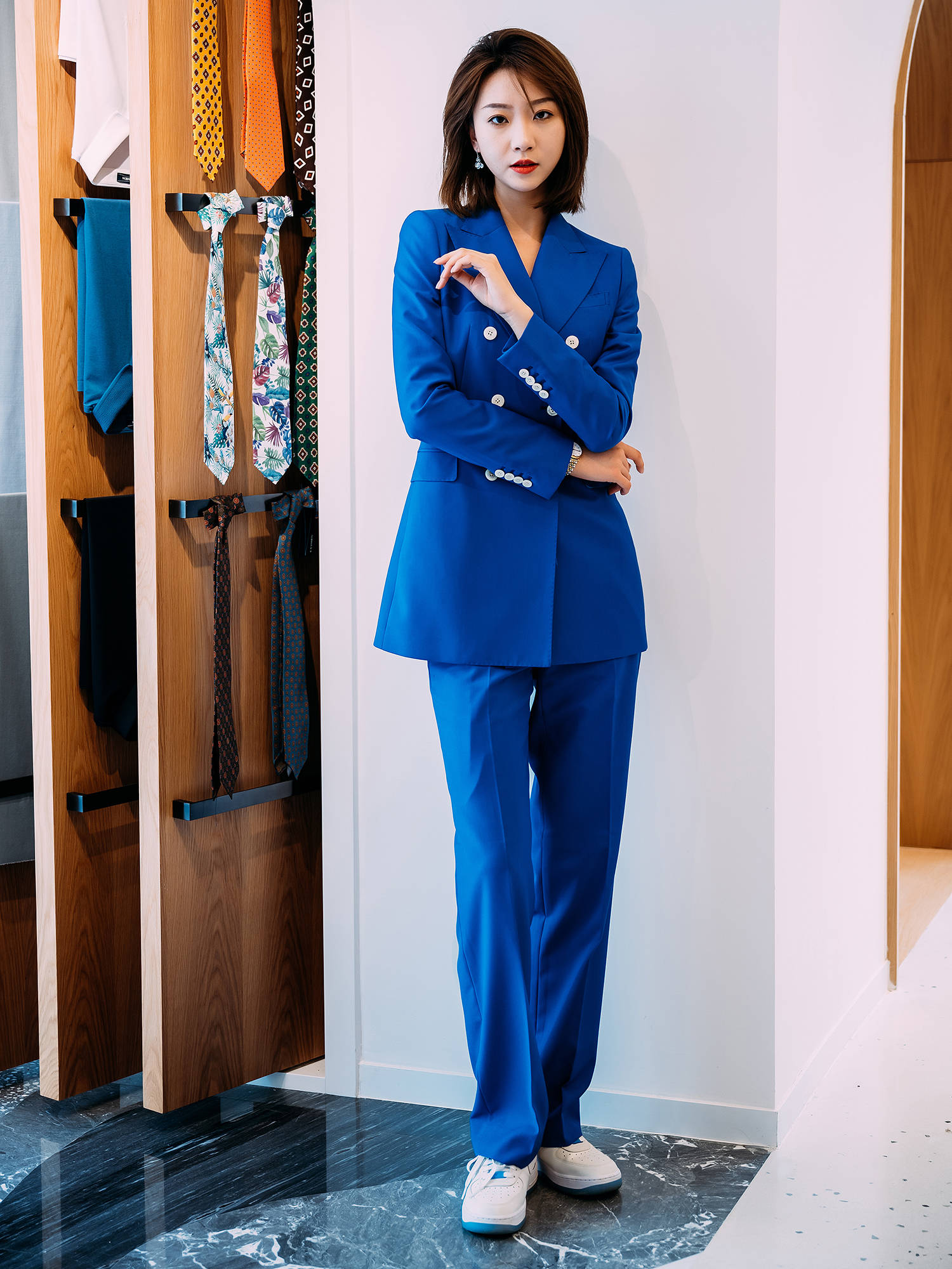 早秋时尚女西装,办公室里的时髦精_蓝色