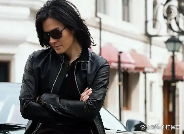 郑伊健资产过亿,有钱有颜为什么还丁克?原因你可能想不到